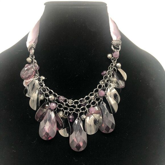 New York & Co Statement Necklace - Picture 2 of 2